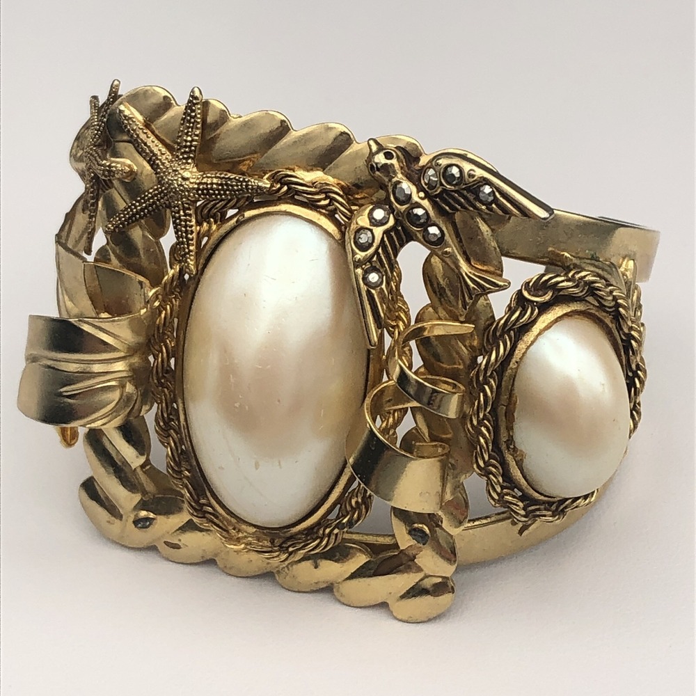 RARE Kirks Folly Cuff Bracelet Faux Pearls Starfish Bird Goldtone 1987 damage